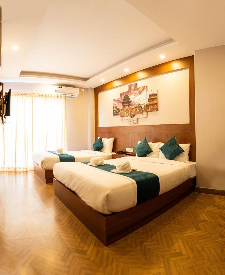 Majheri Resort And Spa Pokhara Exterior foto