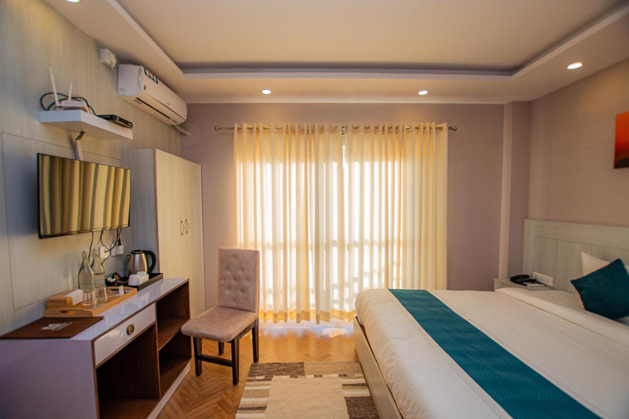 Majheri Resort And Spa Pokhara Exterior foto